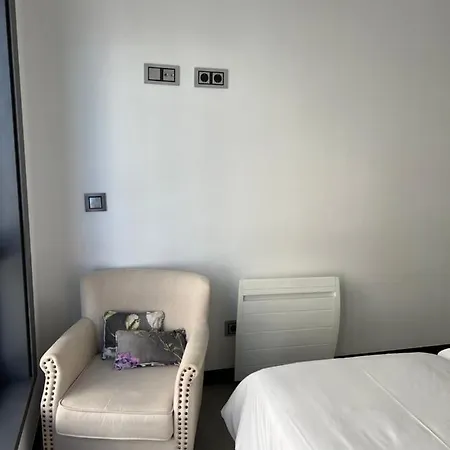 Апартаменти Apartamento En Primera Linea De Silgar